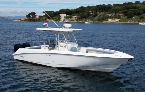 Boston Wahler 320 Outrage - 2x Mercury VERADO 250, Speedboat and sport cruiser | Orange Yachting