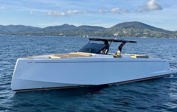 PARDO YACHTS 50, Motorjacht | Orange Yachting