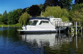 Aquanaut European Voyager 1300