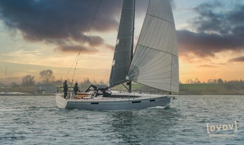 Dehler 38 SQ, Zeiljacht for sale by GT Yachtbrokers
