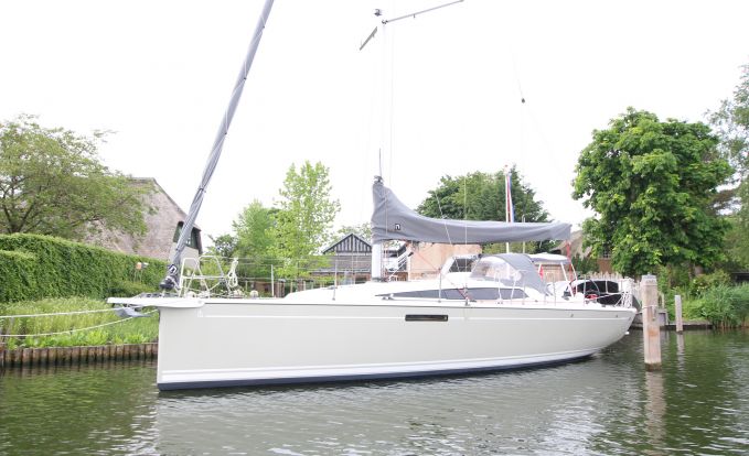 Dehler 34, Zeiljacht for sale by GT Yachtbrokers