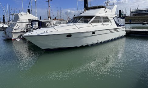 Princess 380, Motorjacht for sale by GT Yachtbrokers