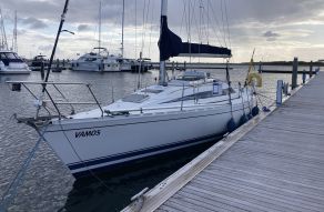 Beneteau 305 First