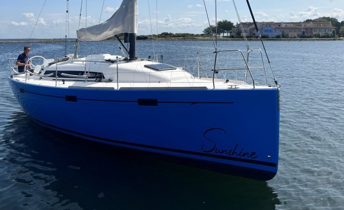 Salona 35, Zeiljacht for sale by GT Yachtbrokers