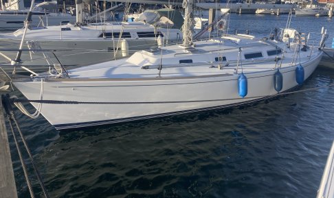 J Boats J/35c, Zeiljacht for sale by GT Yachtbrokers