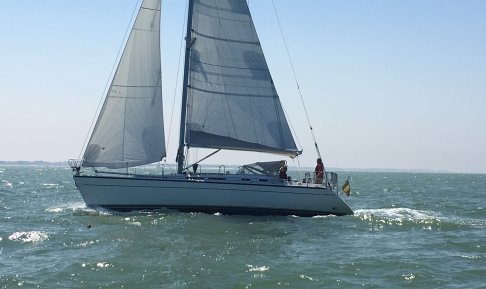 Dehler 41 CR, Zeiljacht for sale by GT Yachtbrokers
