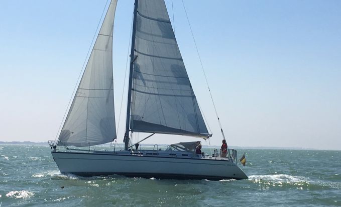 Dehler 41 CR, Zeiljacht for sale by GT Yachtbrokers