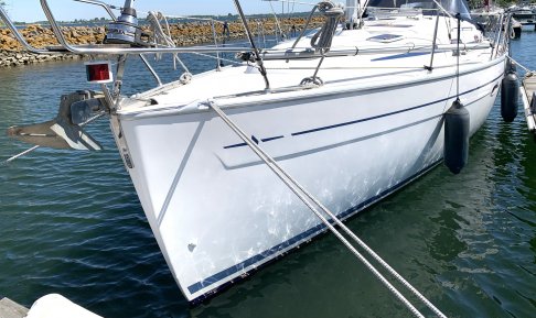 Bavaria 37 Cruiser, Zeiljacht for sale by GT Yachtbrokers
