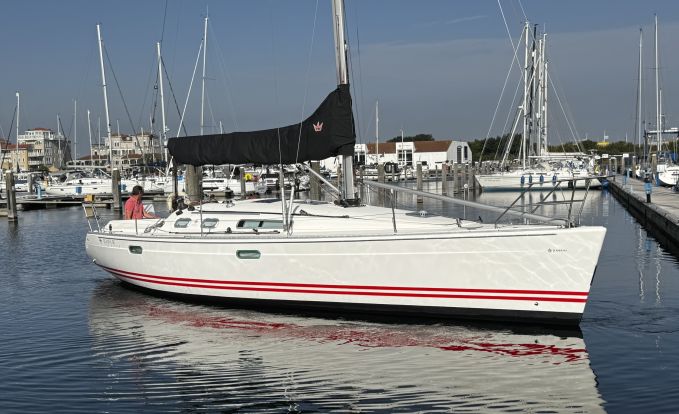 Jeanneau Sun Fast 36, Zeiljacht for sale by GT Yachtbrokers
