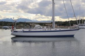 Hallberg Rassy 53