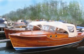 Pettersson Classic Wooden Cruiser