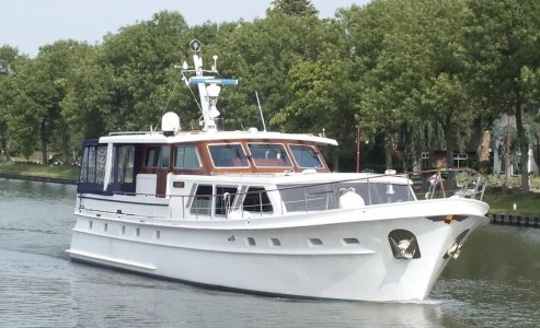 Super Van Craft 1950, Motorjacht for sale by International Yacht Management