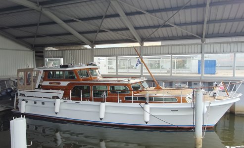 Super Van Craft 14.95, Motorjacht for sale by International Yacht Management