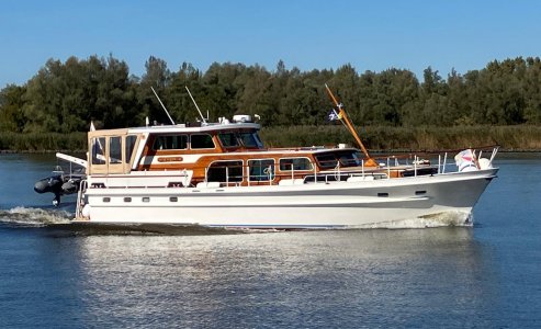 Super Van Craft 14.95, Motorjacht for sale by International Yacht Management