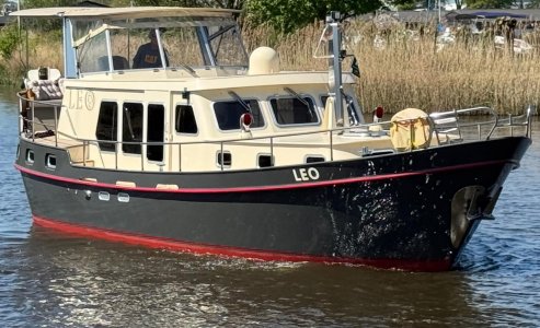 Kotter Cornerline, Motorjacht for sale by International Yacht Management