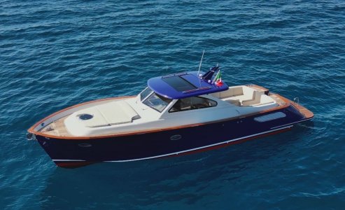 Gagliotta Lobster 35, Motoryacht for sale by International Yacht Management