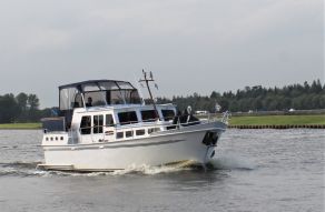 Pedro Boat 1200