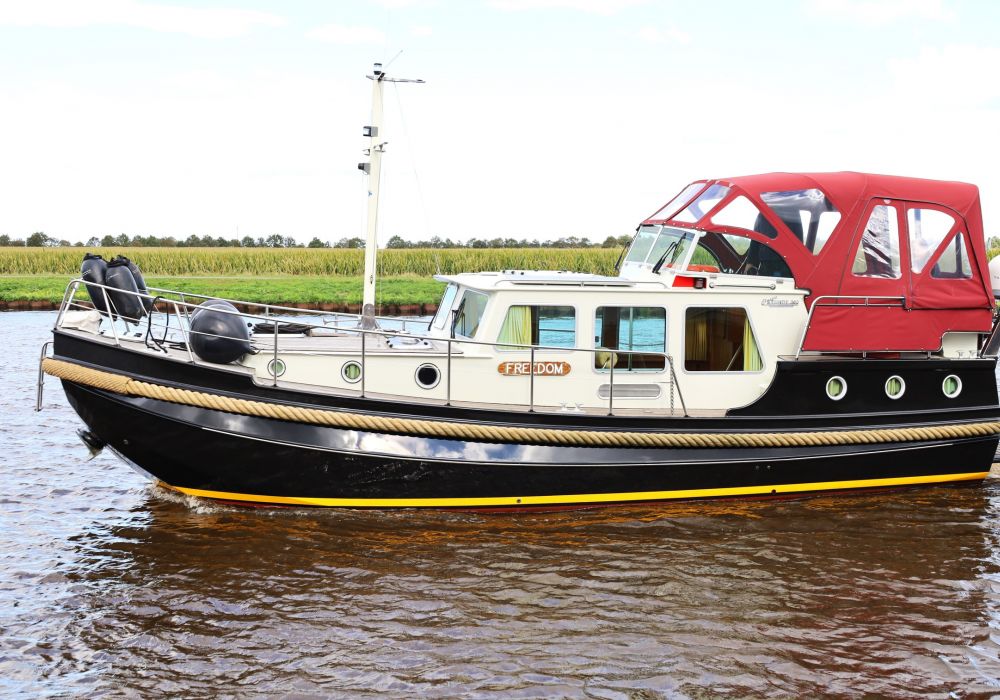 Linssen Classic Sturdy 360, Traditional/classic motor boat for sale by Pedro-Boat