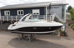 Rinker 290 Express Cruiser