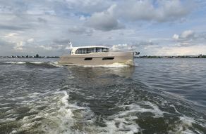 Vedette Navigator 42