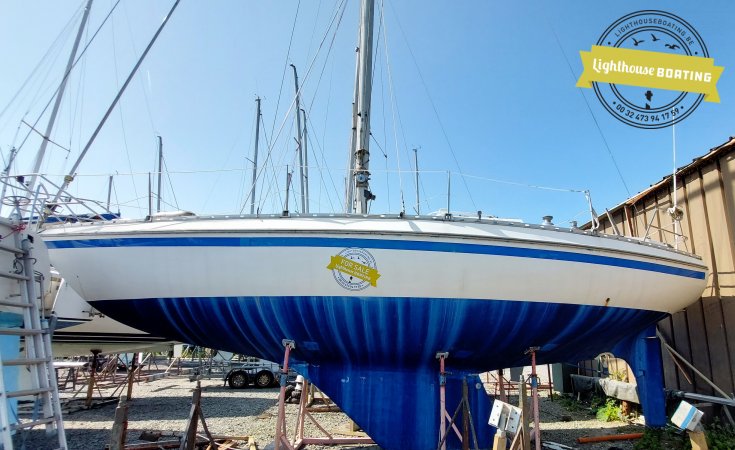 Jeanneau Melody, Sailing Yacht for sale by Lighthouse Boating