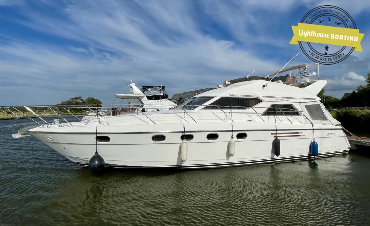 Princess 480 Flybridge, Motor Yacht for sale by Lighthouse Boating