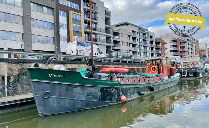 Dutch Barge Converted Bunker Boat (original Shell62), Houseboat for sale by Lighthouse Boating