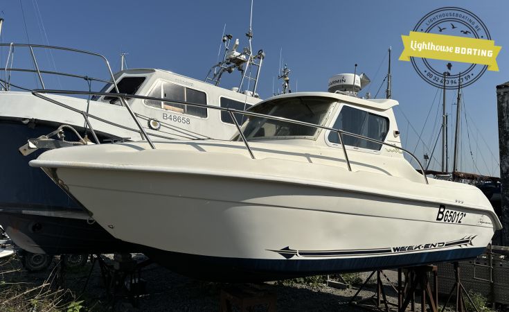 Ultramar 650 Weekend, Speedboat and sport cruiser for sale by Lighthouse Boating