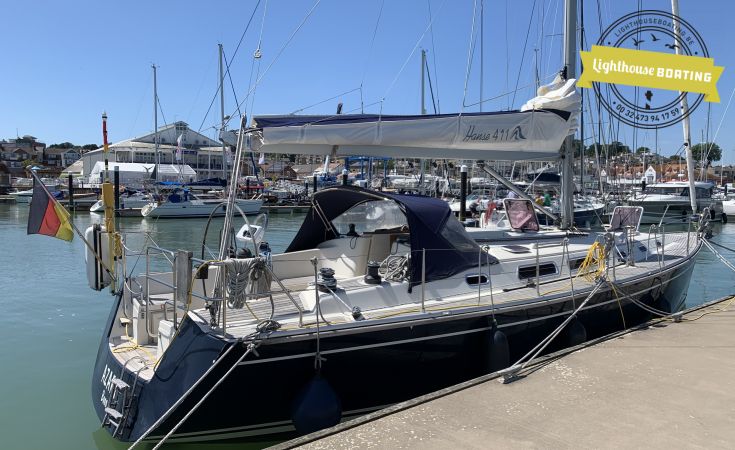 Hanse 411, Sailing Yacht for sale by Lighthouse Boating