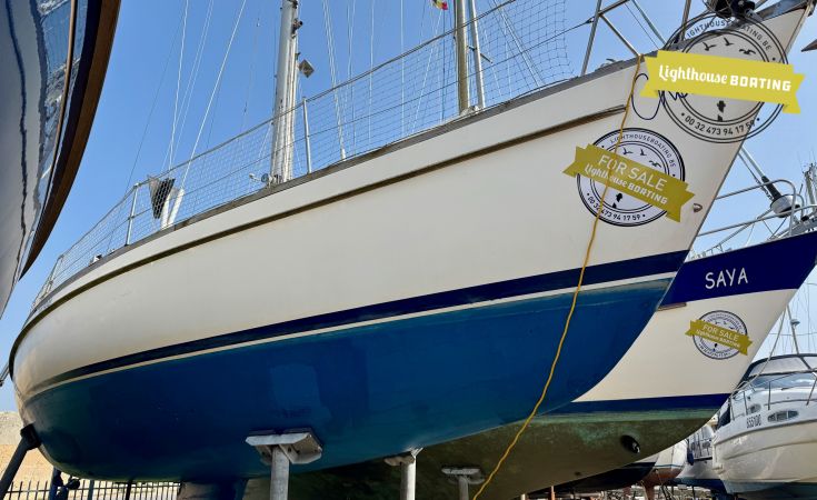 Wauquiez Chance 37, Sailing Yacht for sale by Lighthouse Boating