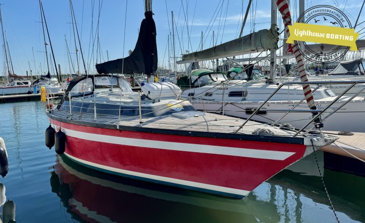 Dufour 31, Sailing Yacht for sale by Lighthouse Boating