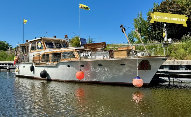 Super Van Craft 1400 AK, Motorjacht for sale by Lighthouse Boating