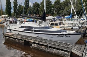 Macgregor 26M