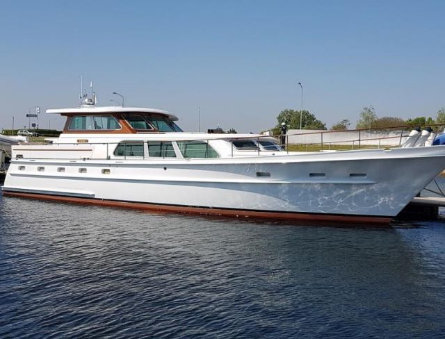 Super Van Craft 17.50, Motor Yacht
