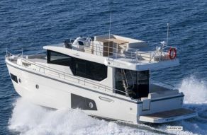 Cranchi T43 Eco Trawler