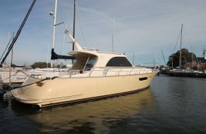 Mochi Craft 44 Dolphin