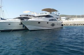 Fairline Squadron 58