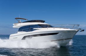 Prestige 520 Flybridge