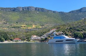 Prestige Yachts 680 flybridge #23