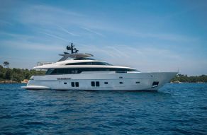SanLorenzo SL96 M/Y Sabbatical