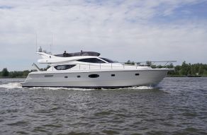 Ferretti Yachts 550