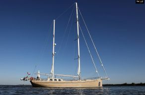 Puffin Yachts Classic 58