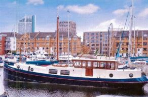 Aqualine Voyager 18m Dutch Barge
