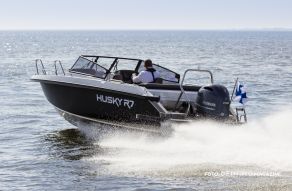 Husky R7 DEMO Met 150PK YAMAHA Met Gratis Trailer