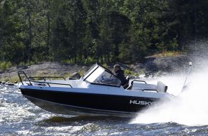 Husky R5 Met Yamaha 50pk NIEUW