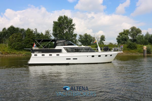 Altena - Look Look 2000, Motorjacht | Altena Yachtbrokers