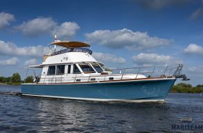 Grand Banks Eastbay 47 Flybridge