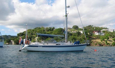 Hallberg Rassy 36, Segelyacht for sale by Connect Yachtbrokers