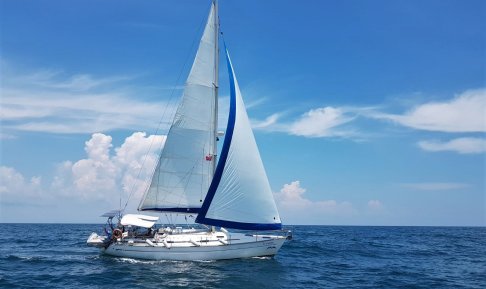 Bavaria 42, Segelyacht for sale by Connect Yachtbrokers