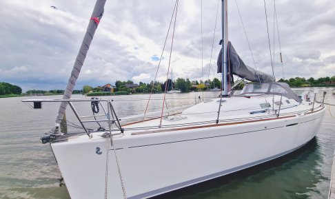 Beneteau First 40.7, Sailing Yacht for sale by Connect Yachtbrokers